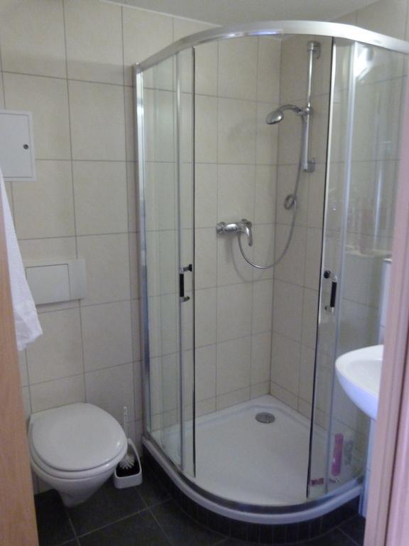 Hotel Krone Haigerloch Oda fotoğraf